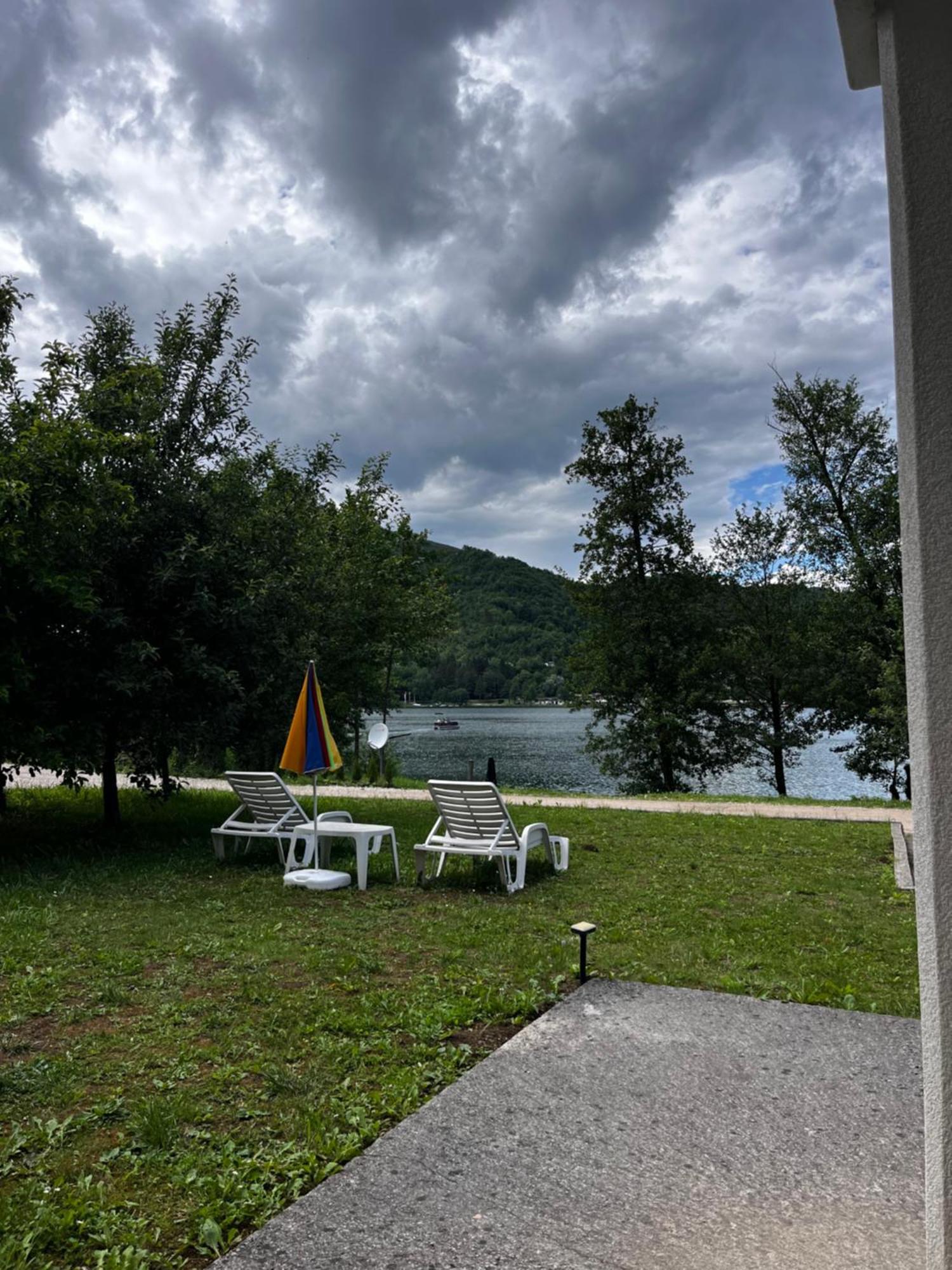 Cobras Plivsko Jezero, Jajce Exterior photo