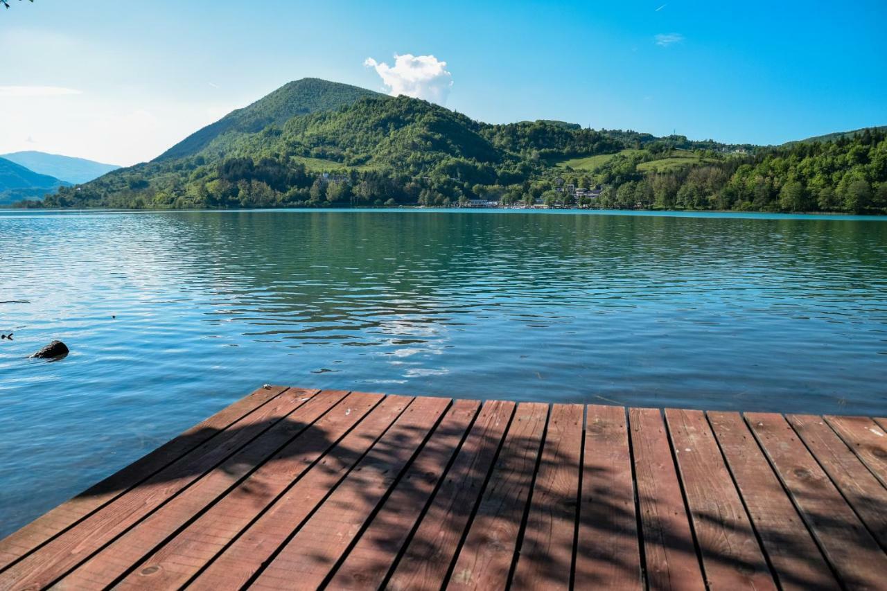 Cobras Plivsko Jezero, Jajce Exterior photo